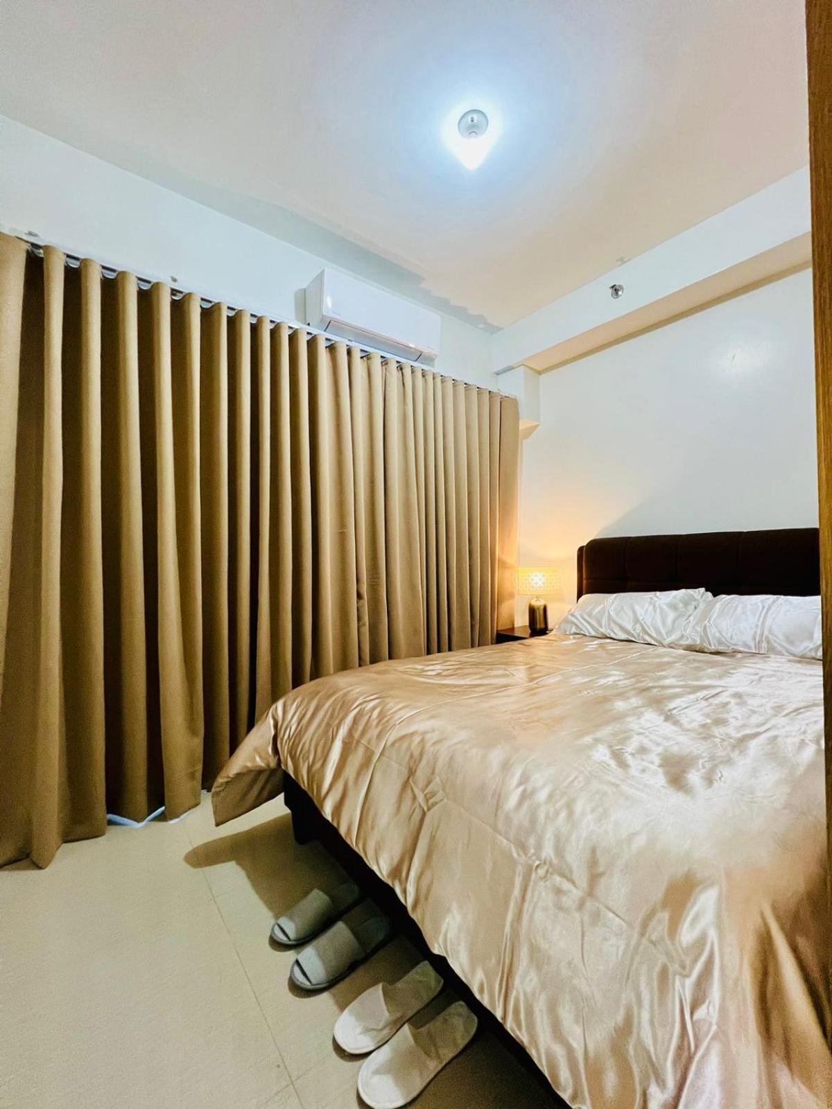 Shore 2 Residences Tower 2 Pasay Exterior photo